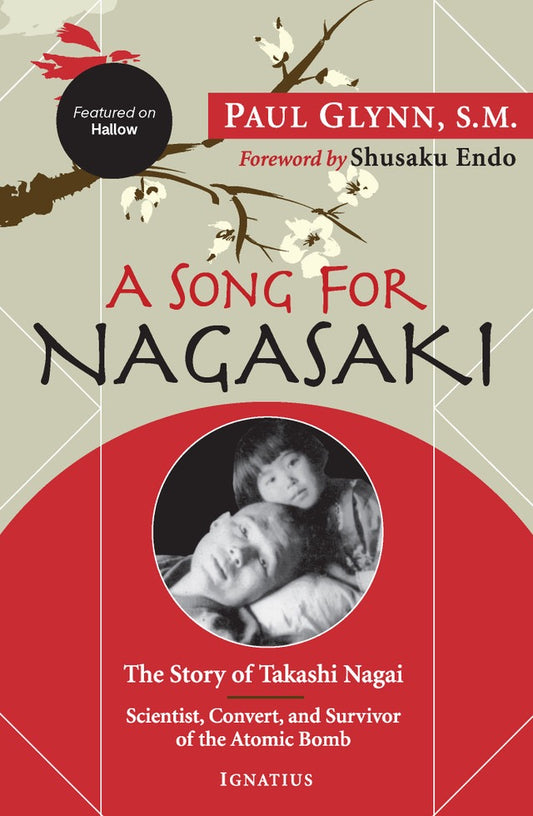 Book cover of 'A Song for Nagasaki' by Paul Glynn with a red circle and photo of two people.