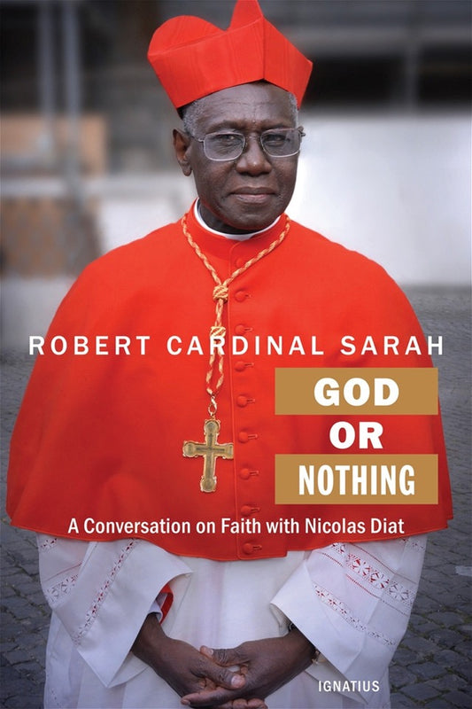 Book cover of 'God or Nothing' by Robert Cardinal Sarah with a person in red clerical vestments.
