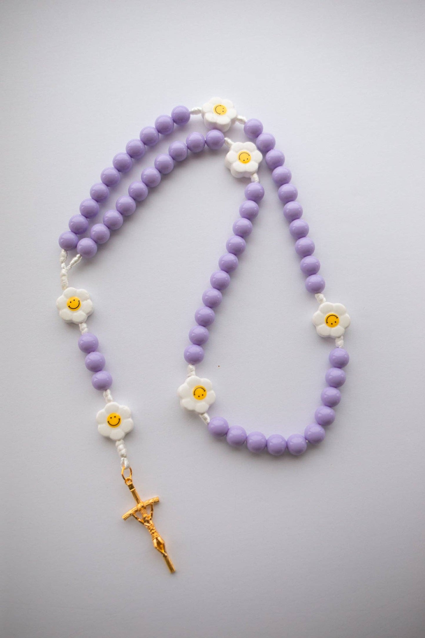 Daisy Smiley Face Children's Rosary